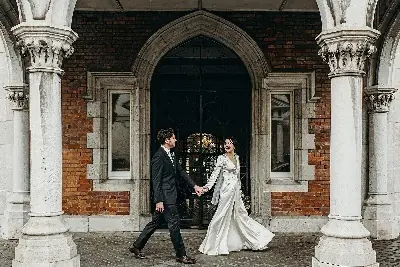 Wedding couple in Gibraltar by Radka Horvath Photography